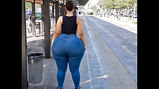 Big ass waiting for the bus