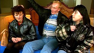 Two Bitches In Bed Retro Porn