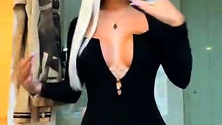 Perfect blonde babe in solo masturbation