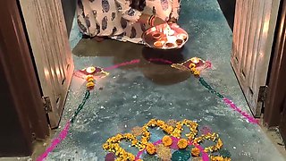 Indian Puja Bhabhi delivers intense sensual diwali hardcore blowjob pleasure