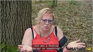 Kinky Mature Giantess Diana Loves Pet Play In Stockings With 2 Strangers In Public