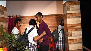 High College Girls Swapping Sex with Classmate! Indian Reality Sex