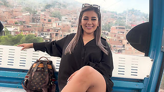 18-year-old Colombian Woman Is Seduced by a Stranger and Has Sex Outdoors at the Mio Cable in Cali Colombia