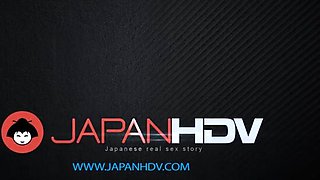 Aoba Itou Gets Some Tonguing Lessons On Sofa