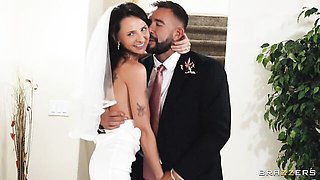 Amative Liz's blowjob scene