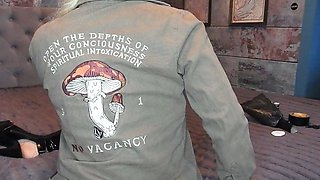 Milf shot fetish jerking muscle