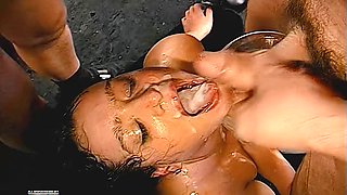 Betty Extreme Bukkake Cumshot