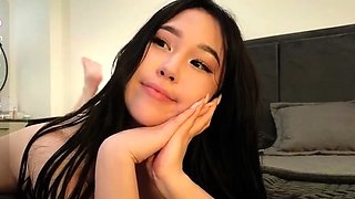 Big boobs milf masturbates with her dildo