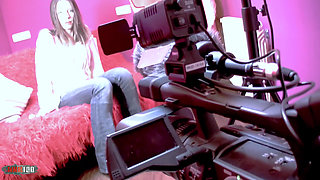 Amelie Jolie: Gorgeous Young French Girl with a Natural Body Picked up in a Bar and Fucked at Home