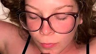 College girl Lina gets her first facial