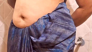 Aunty Bathing in Saree with Husband