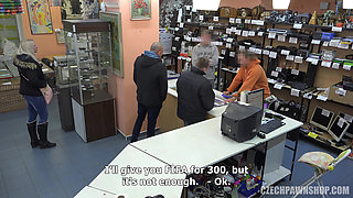Czech Pawn Shop 1: the Woman with the Handbag Likes to Swallow