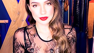 Hot brunette from squirt masturbating on webcam