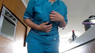 Employee with a Big Ass Masturbates Her Juicy Pussy While Cooking for Her Boss