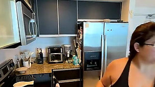 Live Stream with Dani Valentina