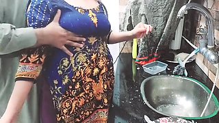 Punjabi Maid Fucked In Kitchen By Owner With Clear Audio