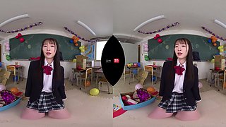 Japanese Star Explores Deep VR Passion In Sensual Fantasy