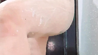 Hot bhabhi washing anal at bathroom suddenly daver come