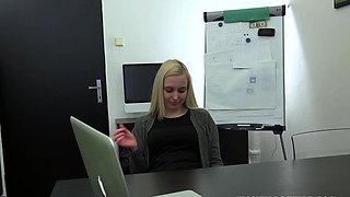 Sexy Czech blonde wants a weekendjob