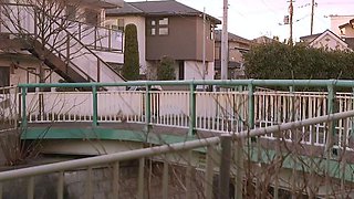 Bald asian pussy babes blowjob and hardcore at home close up