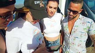 A Group Of French Parthouzes In Nature - Queen Hailey