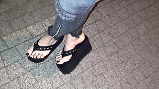 feet so good - public crossdressing