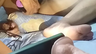 i enjoying eating her wet pussy