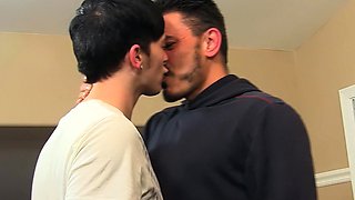 Sexy Lads Gym Session Turns Hot