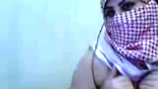 Arab Girl with Big Boobs on Webcam