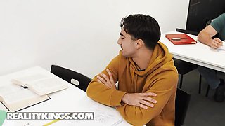 Extravagant J and Mandy's blowjob porn