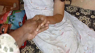 Desi Mumbai MILF Fucking with Neighbour