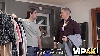 VIP 4K - beautiful girl dirt