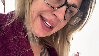 Me and My Husband with a Small Dick Getting Ready to Eat a Pussy