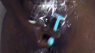 Black pussy fucking in the bathroom after pussy shaving