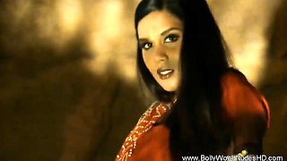 Girlfriend's brunettes smut by Bollywood Nudes HD