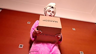 Young Domme Wants Your Money Just for Being Beautiful and Young