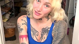 Big boobs milf masturbates with her dildo