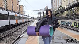 Naughty appetizing babe heart-stopping porn video