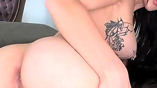 Riley Foxx Knows How to Ride Dick Real Good