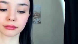 Brunette Solo Webcam Masturbation