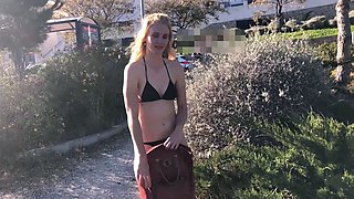 Close up blonde fucked and fingered in her pussy