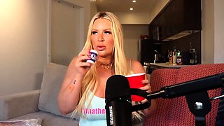 Jenna Starr Talks About Sugar Daddy and Girl Friend